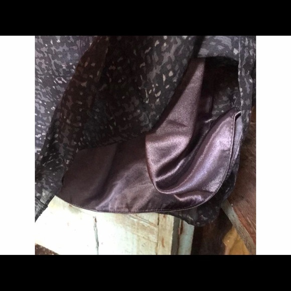 100% Silk Ann Taylor Circle Skirt 🌷 - Picture 6 of 8